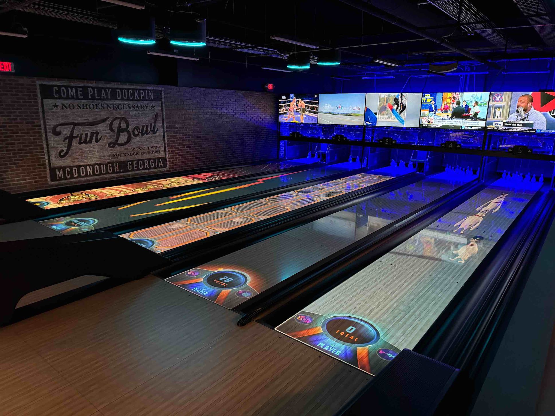 Duckpin bowling at Fun Bowl Henry County in McDonough, Georgia